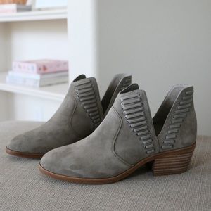 Vince Camuto Pevista Booties